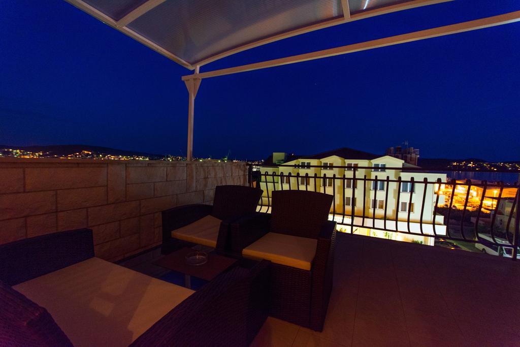 Apartments Barba Trogir Luaran gambar