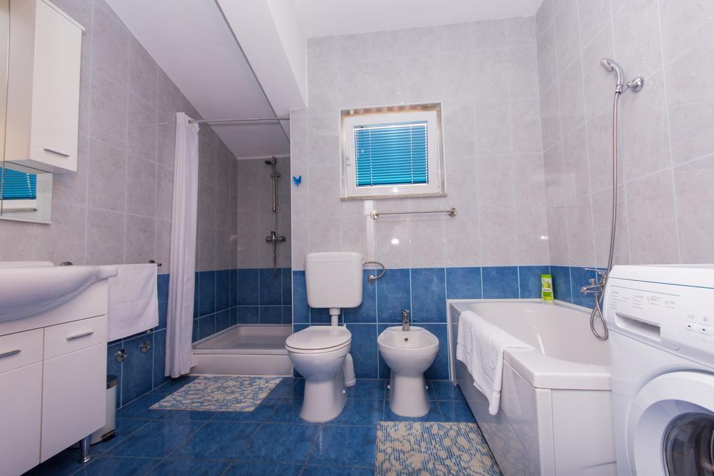 Apartments Barba Trogir Luaran gambar