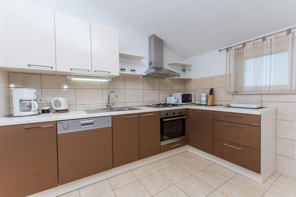 Apartments Barba Trogir Luaran gambar
