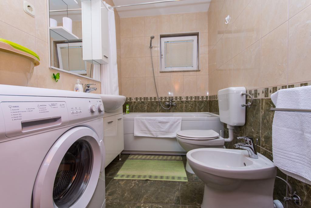 Apartments Barba Trogir Luaran gambar