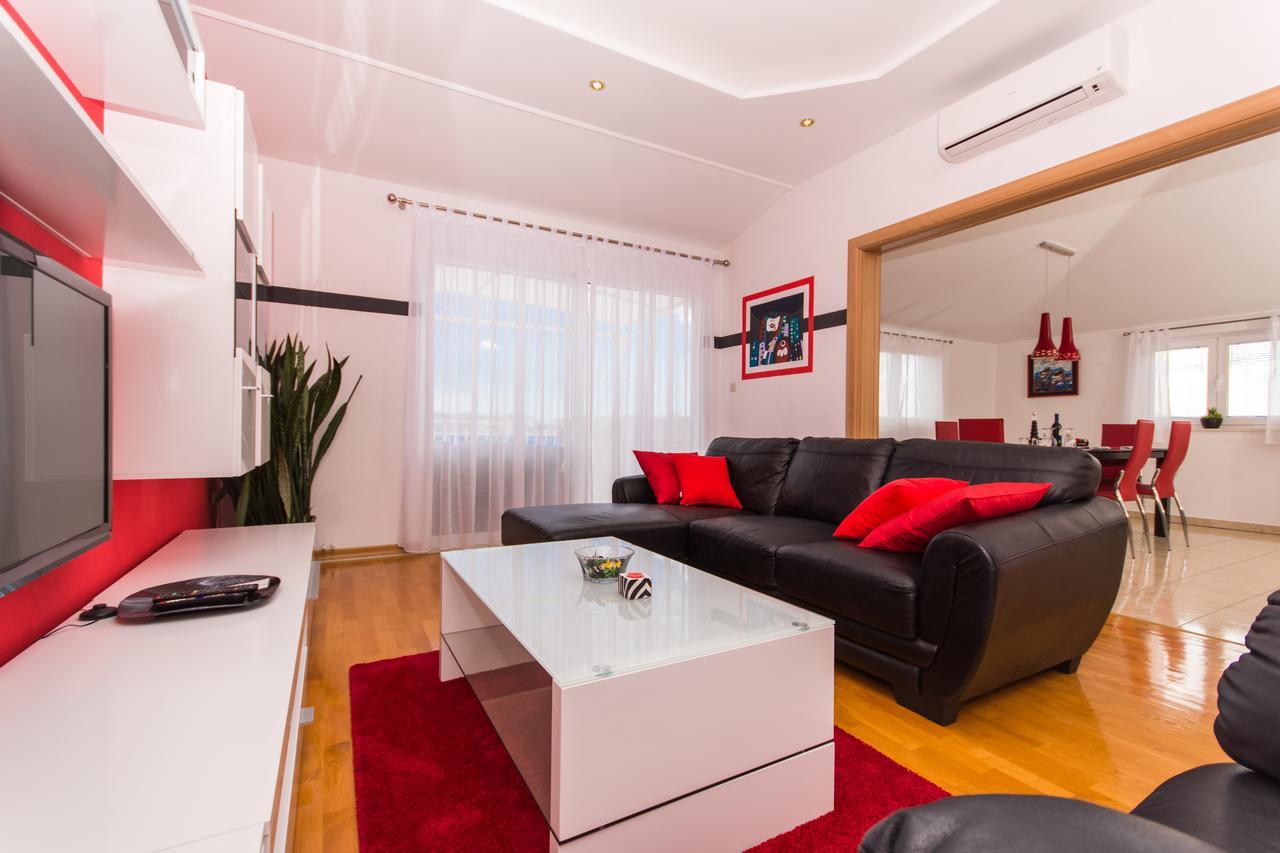 Apartments Barba Trogir Luaran gambar