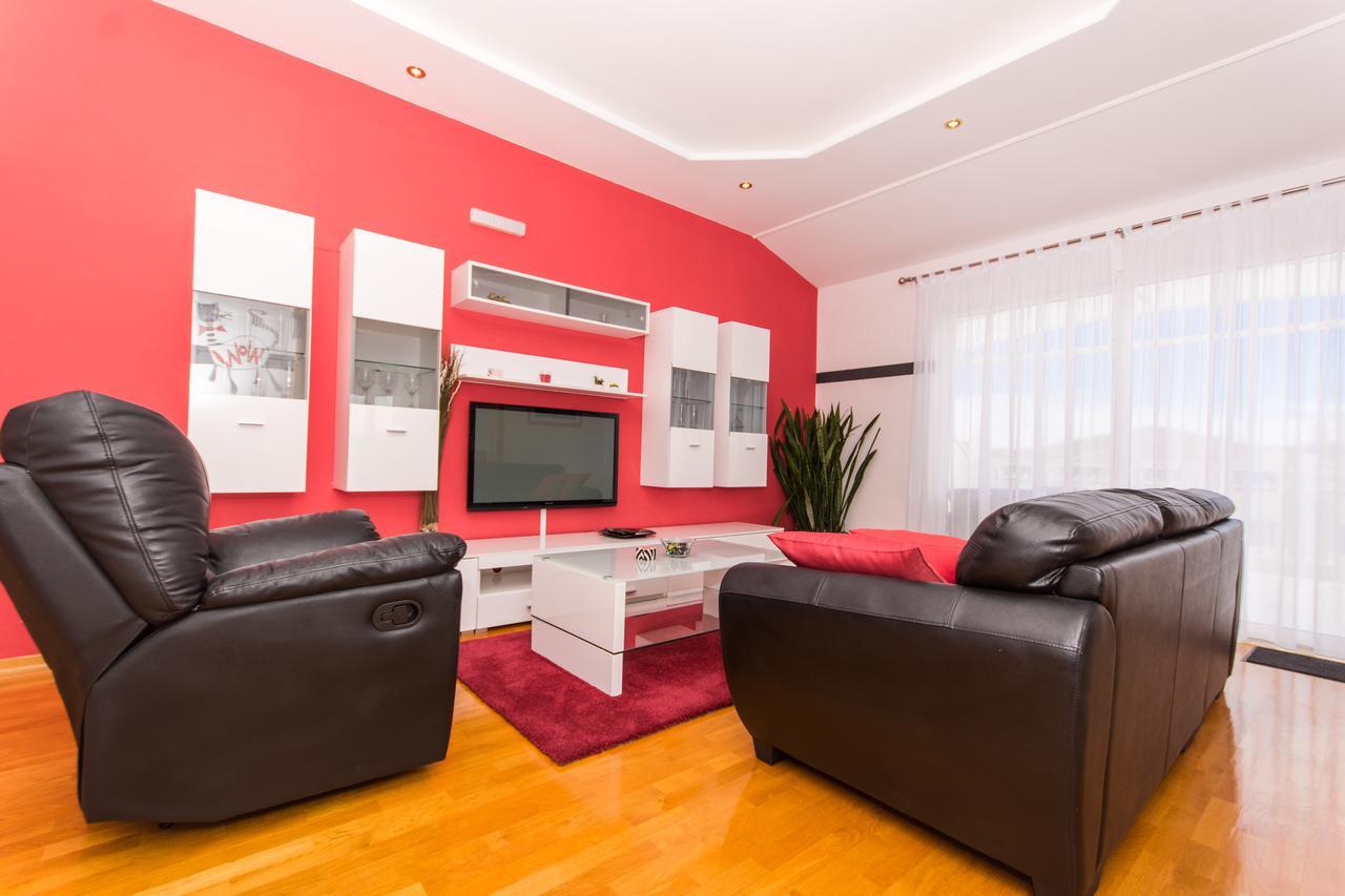 Apartments Barba Trogir Luaran gambar